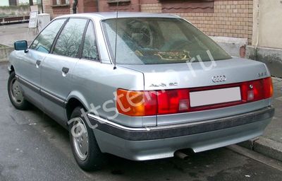 Автостекла Audi 90 c установкой в Москве